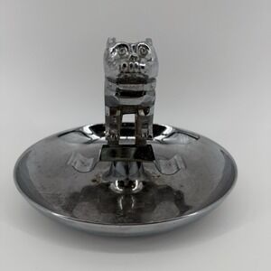 Vintage Mack Truck Bulldog Hood Ornament / Cigar Ashtray - Design Patent 87931